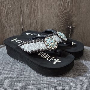 Gypsy Soule Womens Platform Flip Flop Sandals Size 6 Black Bedazzled Western